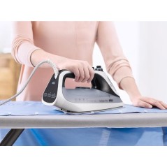 Braun TexStyle 7 Pro SI 7149 Steam Iron 2900W - Black & White | Powerful, Efficient & Stylish Ironing Solutions